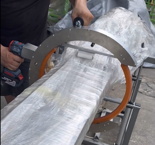 Powered Handheld Orbital Wrapper | Portable Stretch Film Machine for Pipes, Lumber &amp; Long Products HROW-450